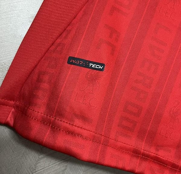2013/14 Retro Liverpool Home Jersey - Image 7