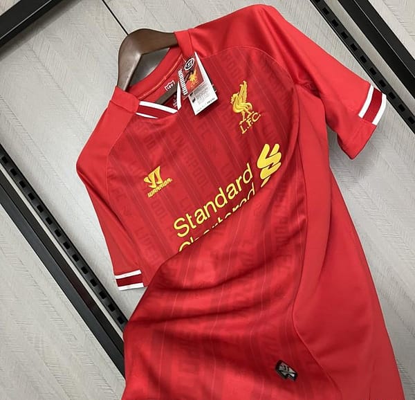2013/14 Retro Liverpool Home Jersey - Image 9