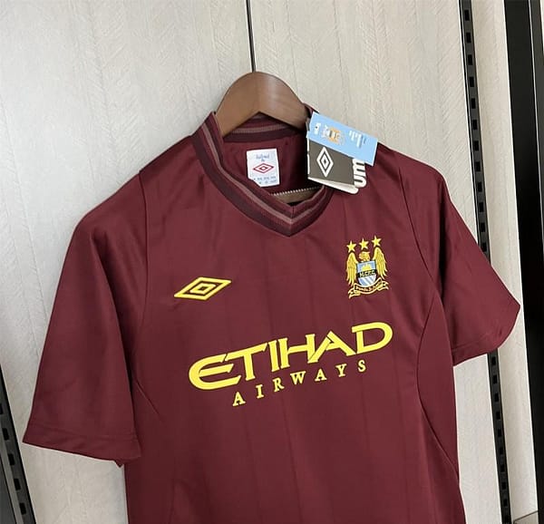 2012/13 Retro Manchester City Away Jersey - Image 6