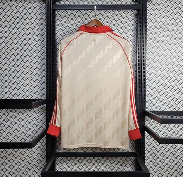 24/25 Retro Bayern Munich Long Sleeve - Image 8