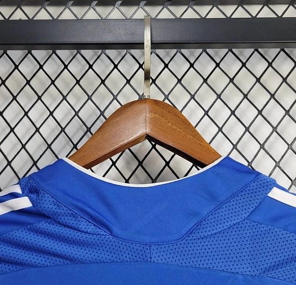 06/07 Retro Chelsea Home Jersey - Image 2