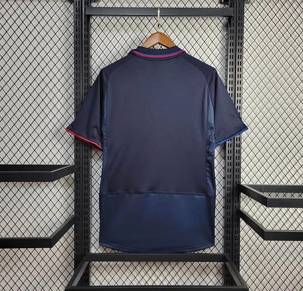 Retro 02/03 Barcelona Third Jersey - Image 7