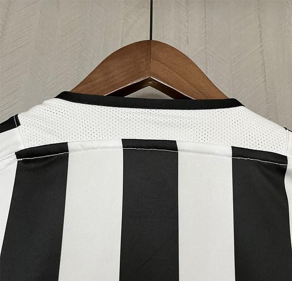 03/04 Retro Juventus Home Jersey - Image 2