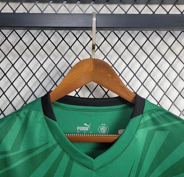 24/25 Borussia Monchengladbach Away Green Jersey - Image 2