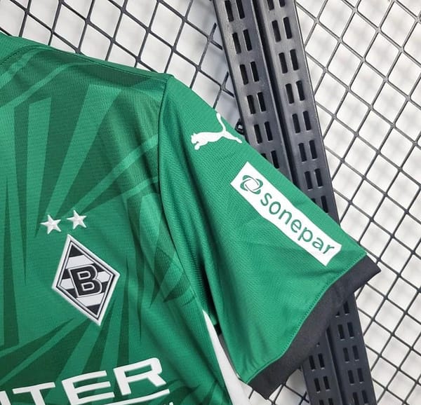 24/25 Borussia Monchengladbach Away Green Jersey - Image 4
