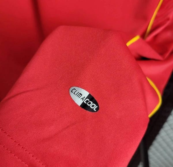 2010 Retro Spain Home Jersey - Image 4