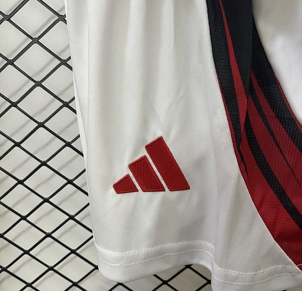 25/26 Kids Flamengo Home Size 16-28 Jersey - Image 3
