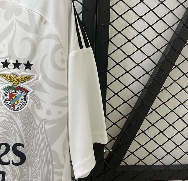 25/26 Benfica Training Jersey - Image 7