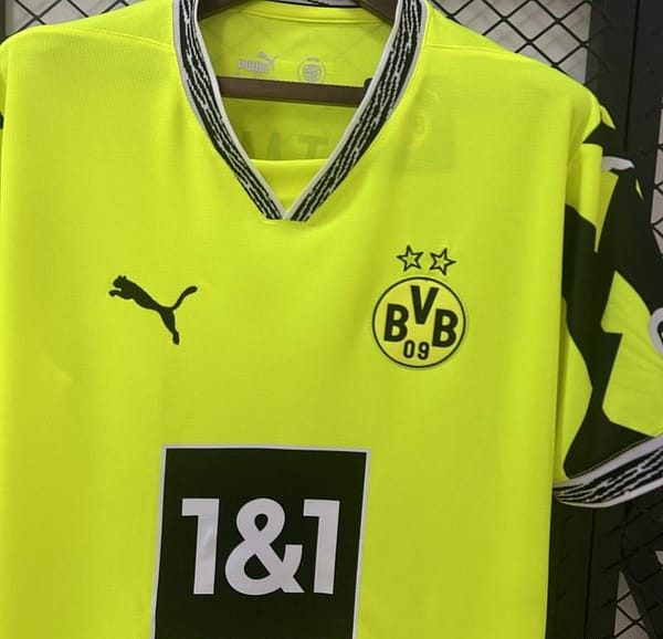 24/25 Borussia Dortmund Special Green Jersey - Image 2