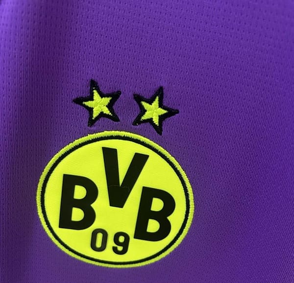 24/25 Borussia Dortmund Purple Goalkeeper Jersey - Image 2