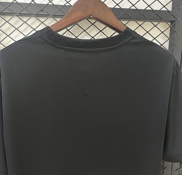 25/26 Special Edition Santos Black Jersey - Image 4