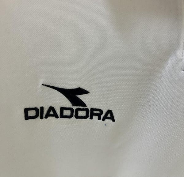 Retro Roma98/99 Away Jersey - Image 7