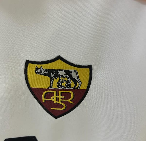 Retro Roma98/99 Away Jersey - Image 8