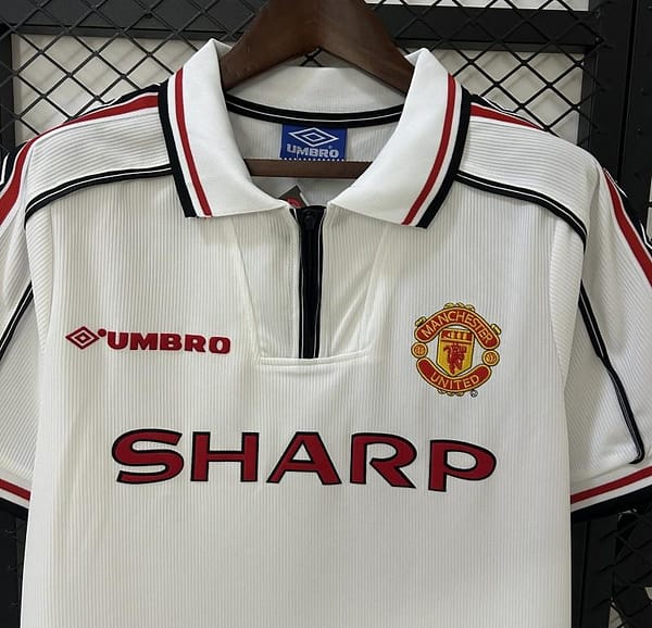 98/99 Retro Manchester United Commemorative Edition - Image 2