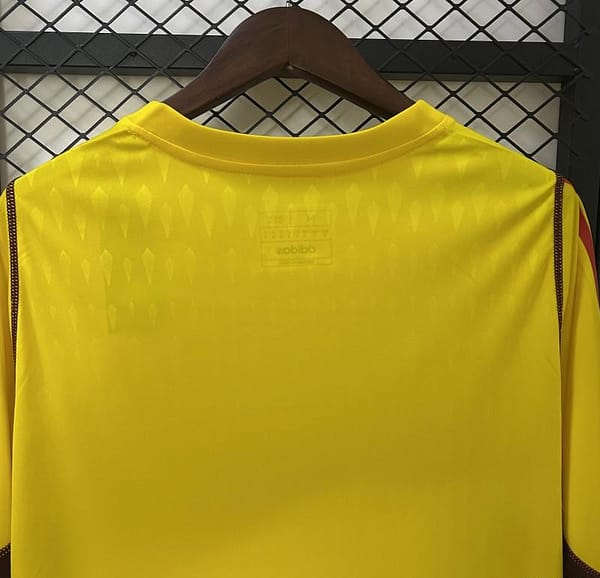 24/25 Cruzeiro Limited Edition Goalkeeper Yellow Jersey - Image 3