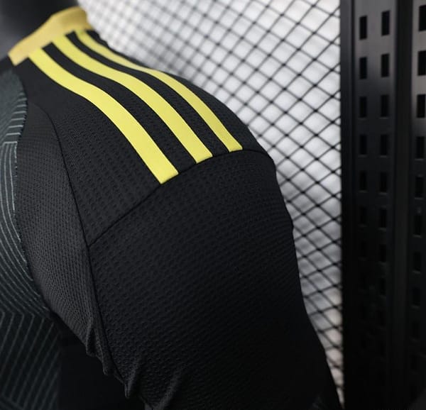 Player Version 25/26 Al-Ahli Saudi FC Black with Geometric Pattern Jersey - Image 9