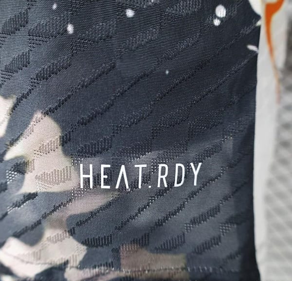 Player Version 2025 Japan White with Abstract Ink Splash Jersey - Image 6