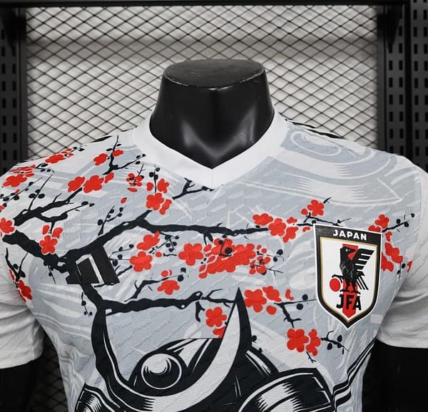 Player Version 2025 Japan White with Samurai & Cherry Blossom Jersey - Image 3