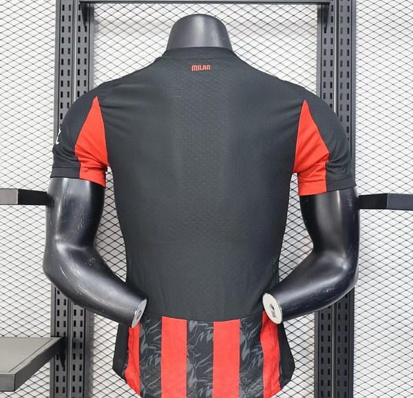 Player Version 25/26 AC Milan Home Jersey - Image 4