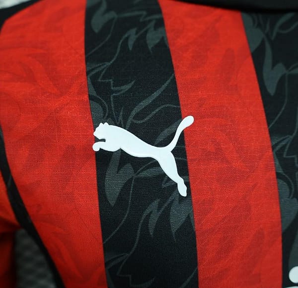 Player Version 25/26 AC Milan Home Jersey - Image 10