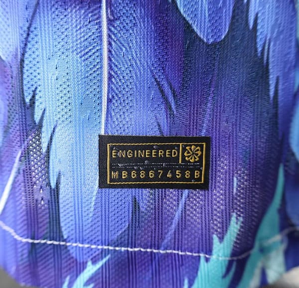 Player Version 2025 Brazil White with Blue Macaw Jersey - Image 7