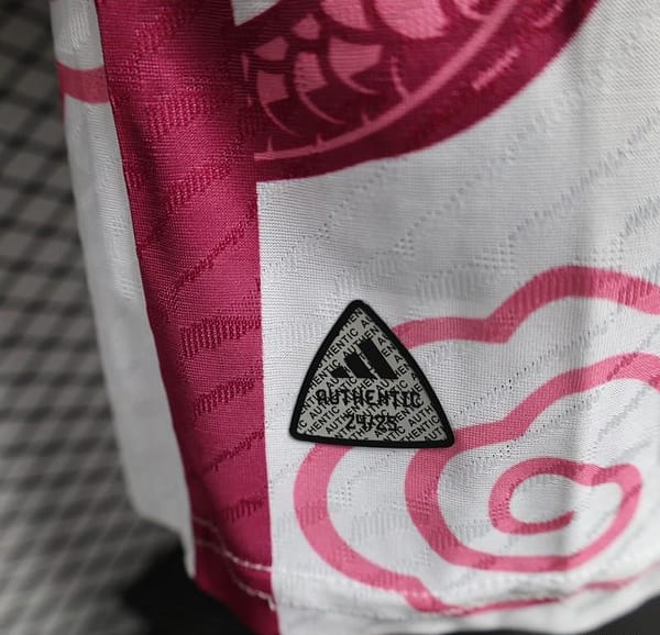Player Version 2025 Japan National Team White with Pink Dragon Design Jersey - Image 5