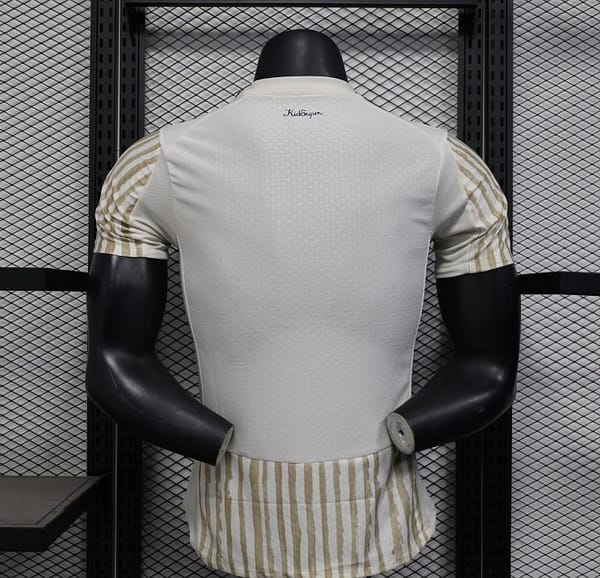 Player Version 25/26 Al Hilal White with Gold Stripes Jersey - Image 4
