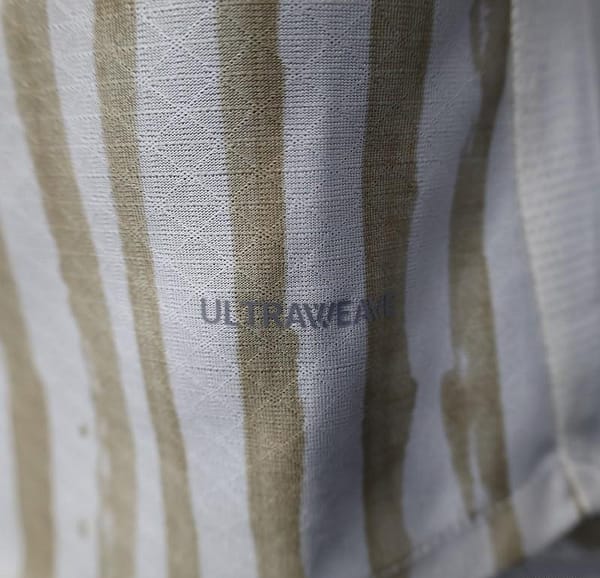 Player Version 25/26 Al Hilal White with Gold Stripes Jersey - Image 7