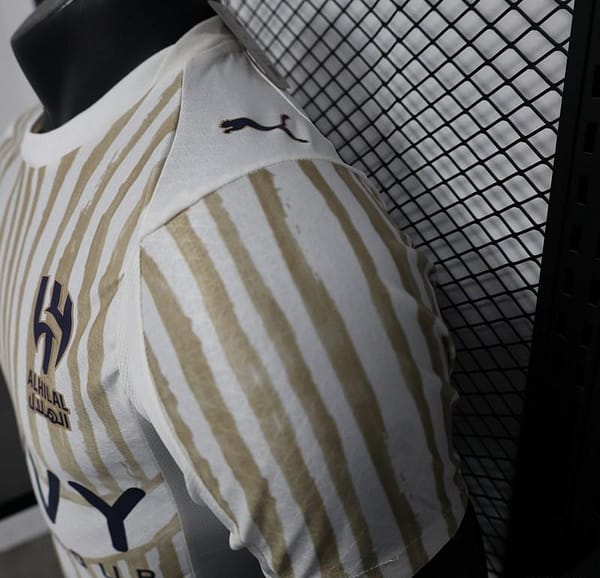 Player Version 25/26 Al Hilal White with Gold Stripes Jersey - Image 9