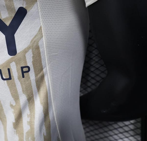 Player Version 25/26 Al Hilal White with Gold Stripes Jersey - Image 11