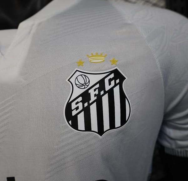 Player Version 25/26 Santos Home Jersey With Sponsors - Image 2