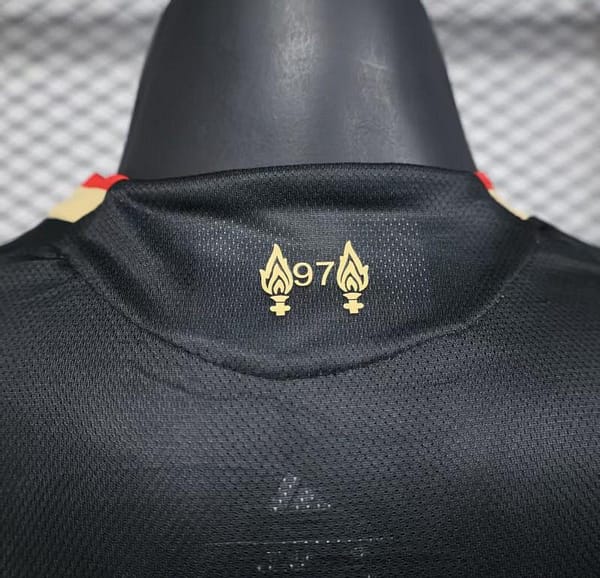 Player Version 25/26 Liverpool Third Black Jersey - Image 3