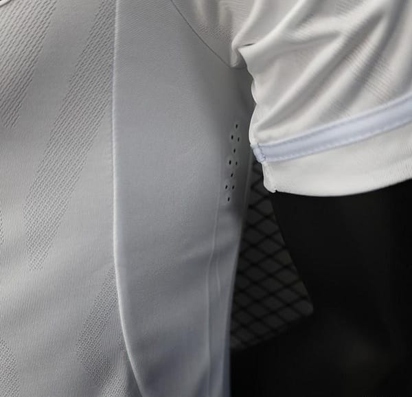 Player Version 25/26 Santos Home Jersey Without Sponsors - Image 8
