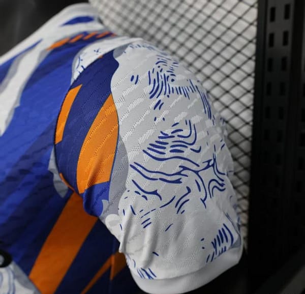 Player Version 25/26 Real Madrid Limited Edition Blue Orange Abstract Pattern Jersey - Image 8