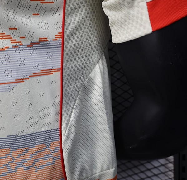 Player Version 25/26 Bayern Munich Away Jersey - Image 5