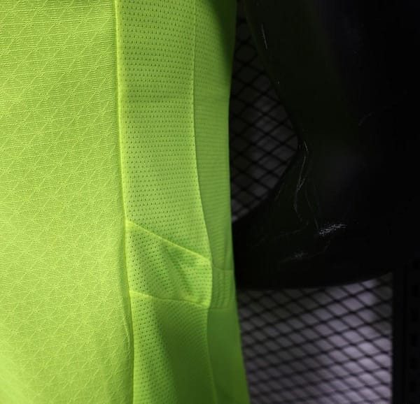 Player Version Borussia Dortmund 25/26 Neon Green Home Jersey with 1&1 Sponsor - Image 6