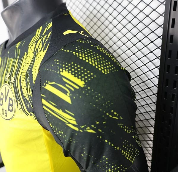Player Version 25/26 Borussia Dortmund Home Yellow with Black Brush Stroke Jersey - Image 10