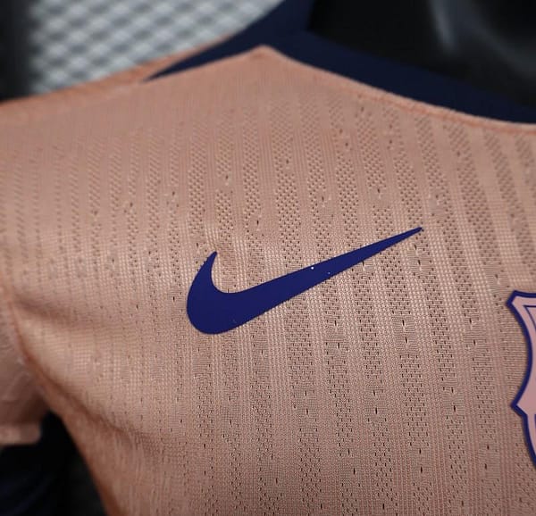 Player Version 25/26 FC Barcelona Pink 125Th Anniversary Jersey with Spotify Sponsor and Navy Blue Accents - Image 9
