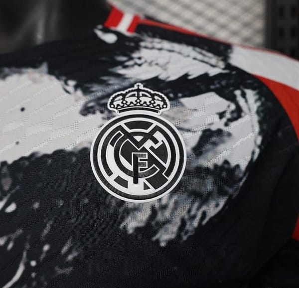 Player Version 25/26 Real Madrid Chinese Ink Painting Style Limited Edition Jersey with Emirates Sponsor - Image 2