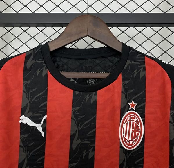 25/26 AC Milan Home Jersey - Image 3