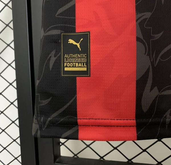 25/26 AC Milan Home Jersey - Image 8