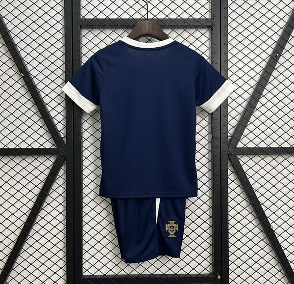 2025 Kids Portugal Training Jersey Size 16-28 - Image 7