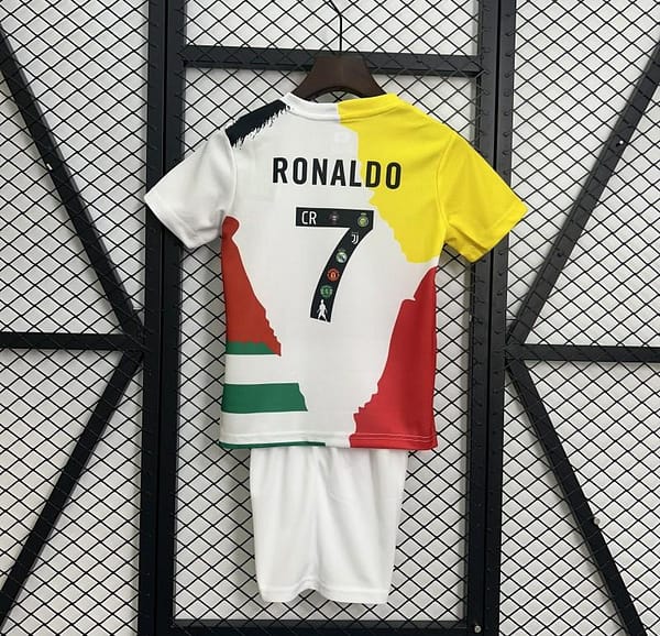 Kids Cristiano Ronaldo Commemorative Edition Size 16-28 - Image 4