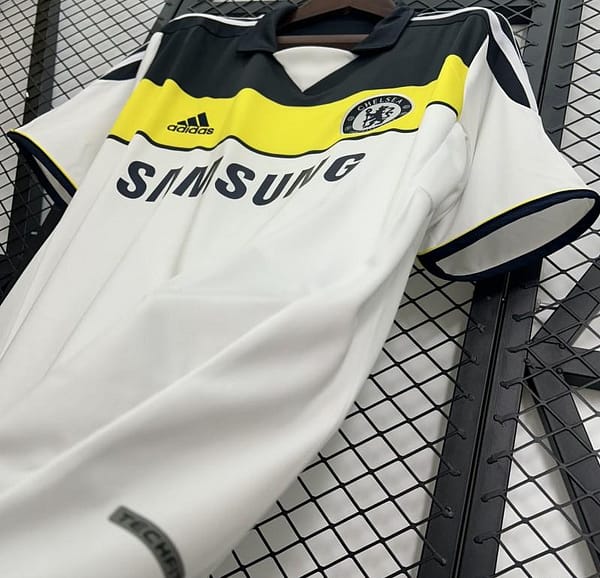 11/12 Retro Chelsea THIRD Jersey - Image 7