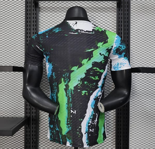 25/26 Player Version Real Madrid Black Splash Art Special Edition Jersey - Image 3