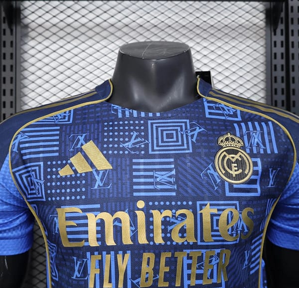 25/26 Player Version Real Madrid Blue Geometric Pattern Away Jersey - Image 3