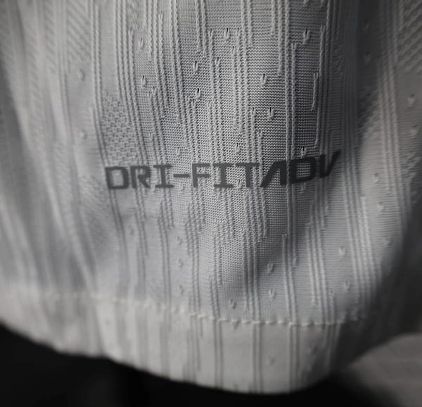 25/26 Player Version Chelsea Away Long Sleeve - Image 7