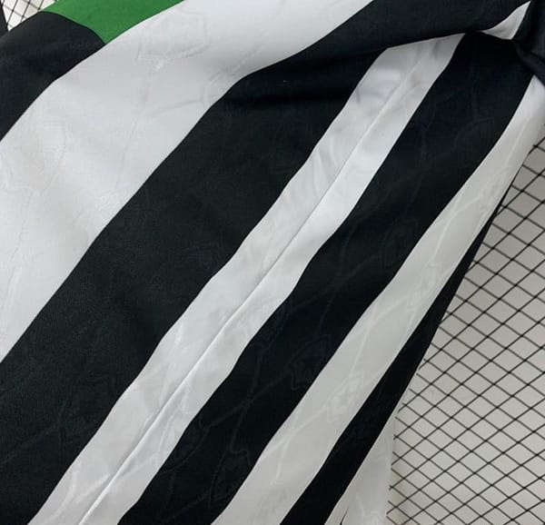 1995 Retro Botafogo Home Jersey - Image 5