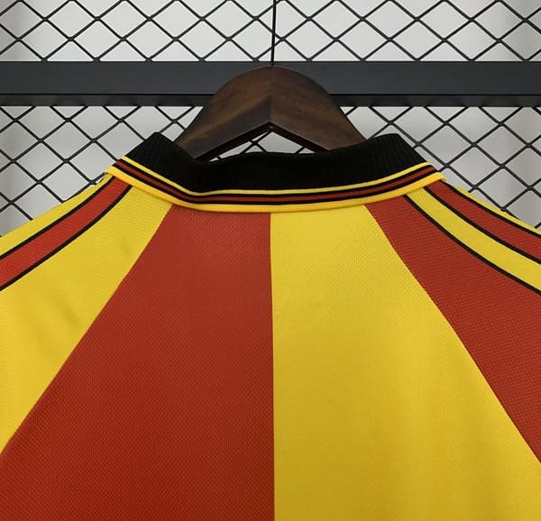 98/99 Retro Galatasaray Home Jersey - Image 3