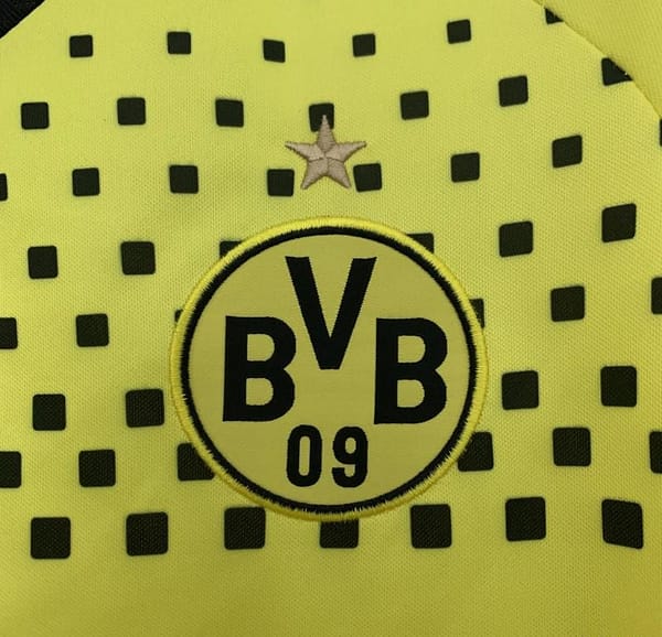 11/12 Retro Borussia Dortmund Home Jersey - Image 3